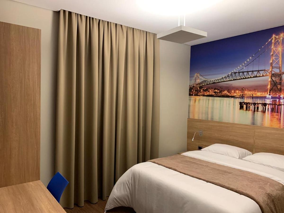 Hotelog Campina Grande do Sul Dış mekan fotoğraf